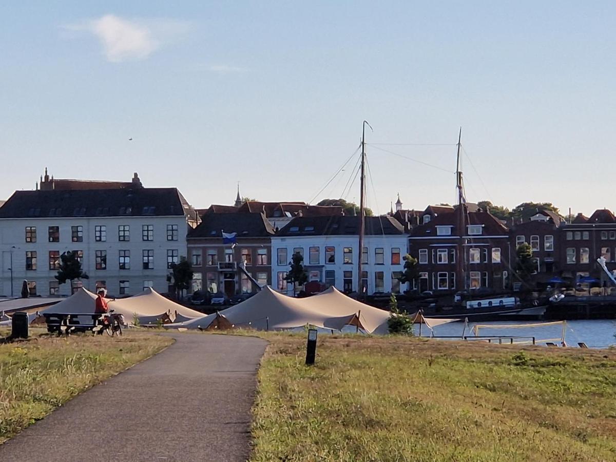 'T Hanzehuys Kampen Exterior foto